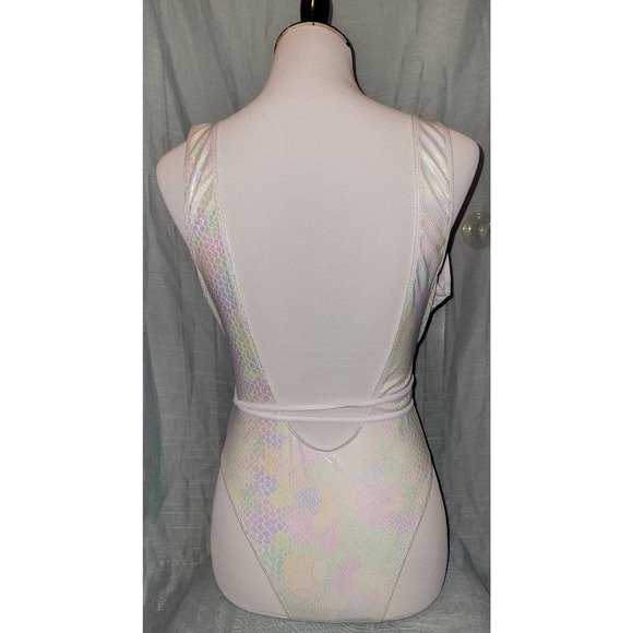 Shiney Snakeskin metallic swimsuit medium - Picture 3 of 3